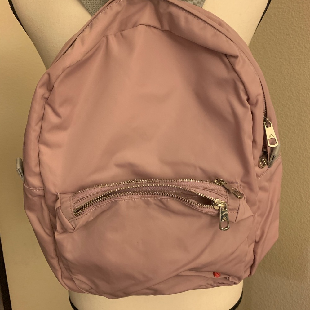 State  nylon pink and gray (straps) backpack 💖